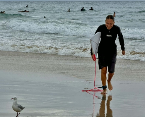 Leilani qui etudie l anglais sur la Gold Coast